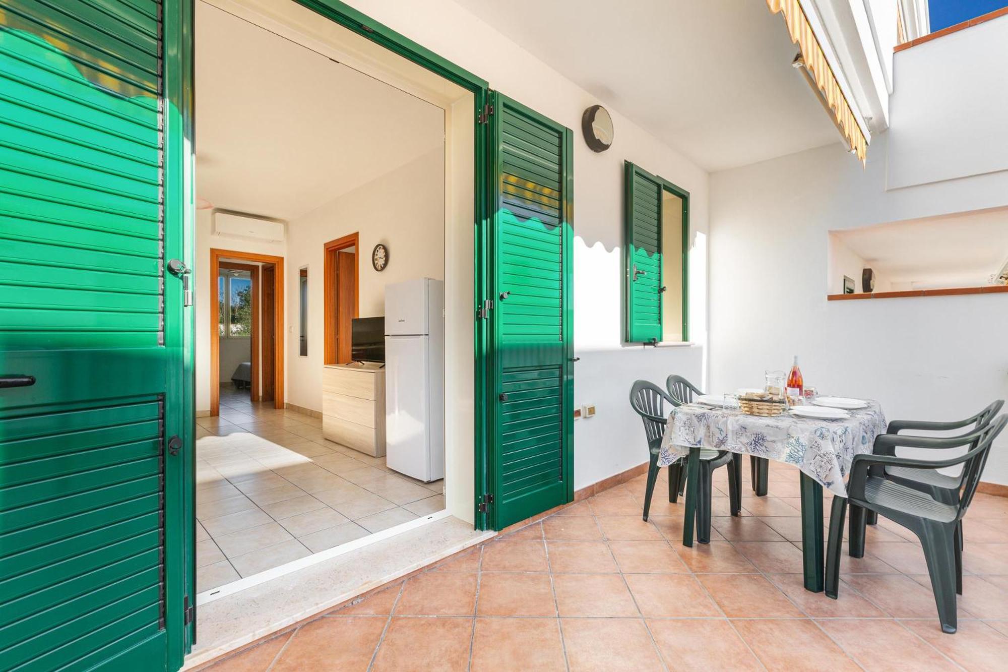 Blusea Beach Apartments San Pietro in Bevagna Eksteriør billede