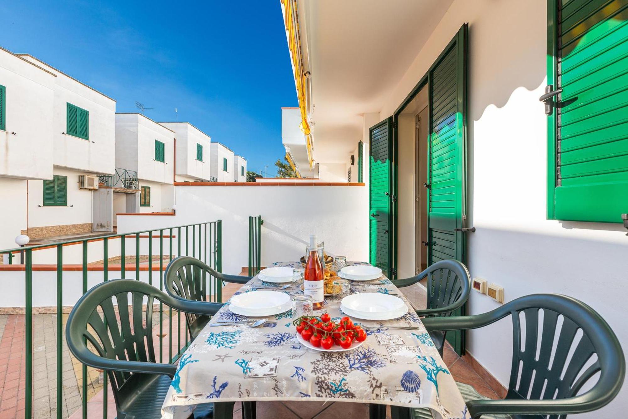 Blusea Beach Apartments San Pietro in Bevagna Eksteriør billede