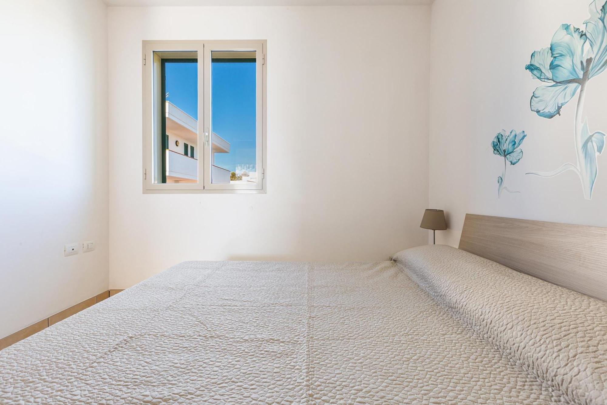 Blusea Beach Apartments San Pietro in Bevagna Eksteriør billede