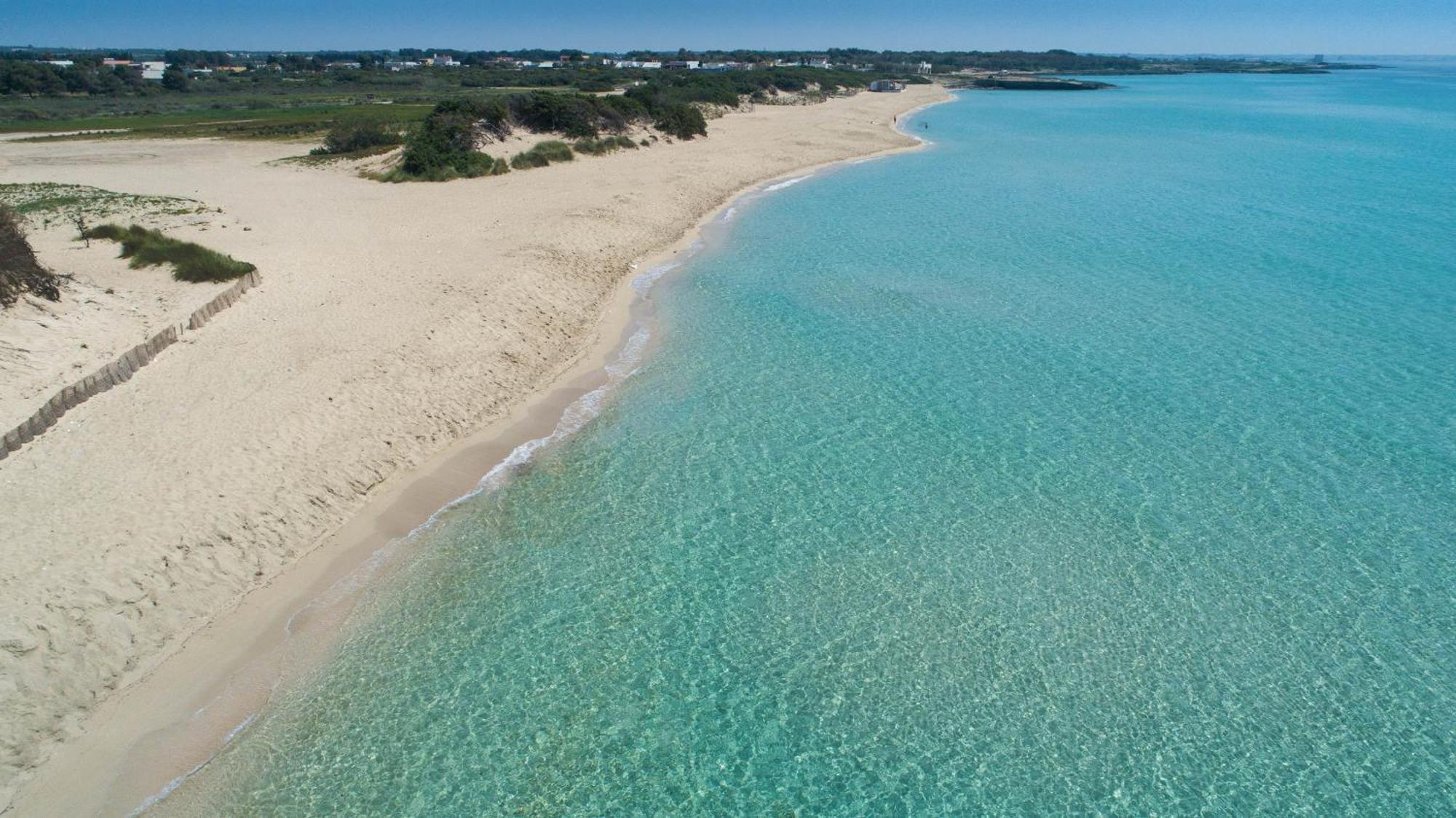 Blusea Beach Apartments San Pietro in Bevagna Eksteriør billede